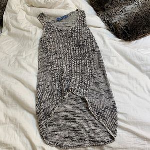 Vera Wang tank top